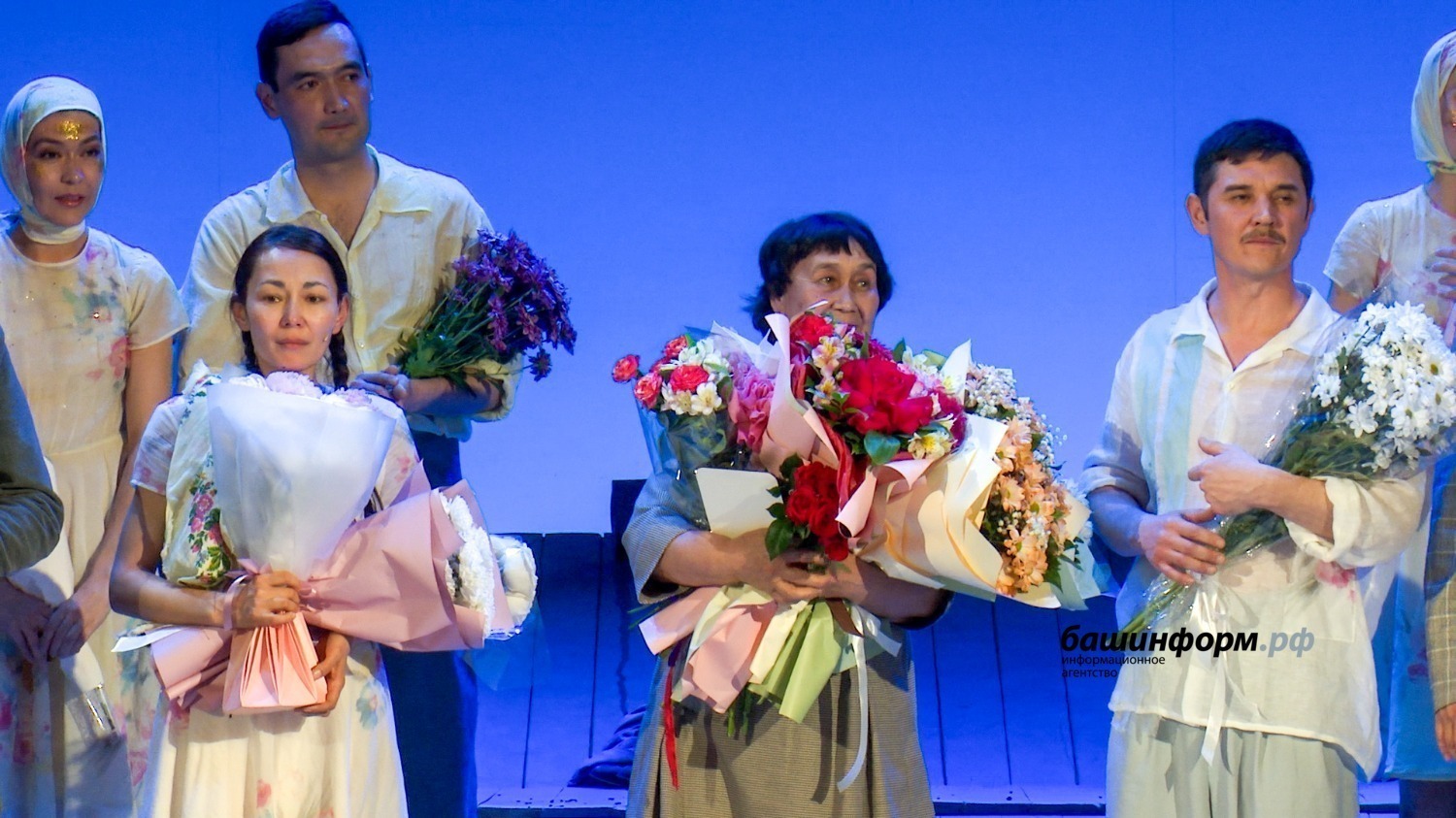Яҙыусы Гөлсирә Ғиззәтуллина Башҡорт ҡоролтайының юғары наградаһына лайыҡ булды