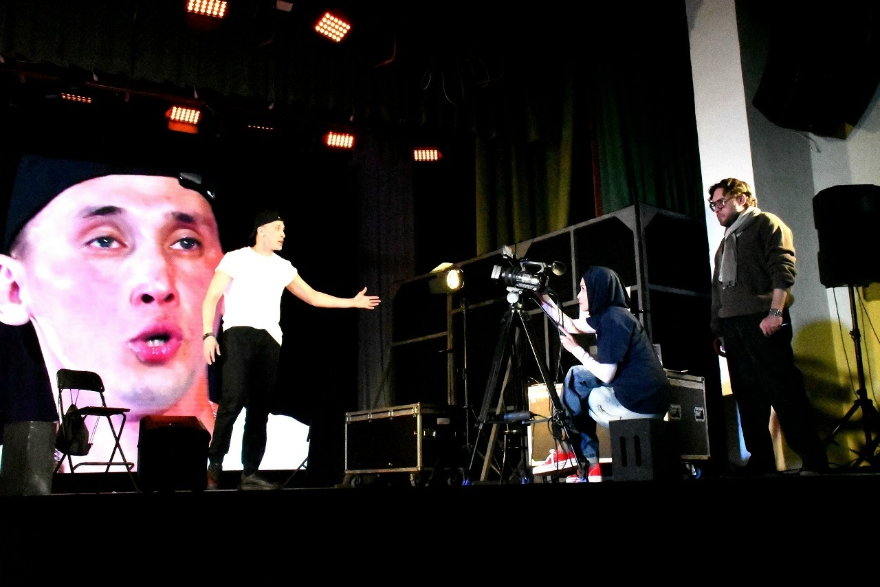 Театр ғына түгел, илһөйәрлек дәресе лә