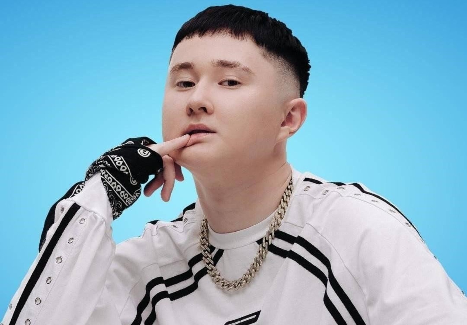 Башҡорт шаманы – BABY Ti