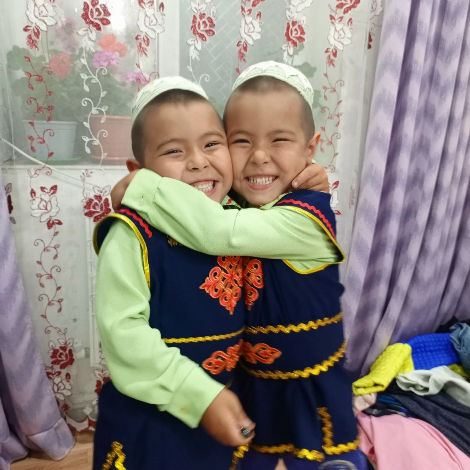 ҠОЯШ ЯРСЫҠТАРЫН БЕРГӘ ЙЫЙҺАҠ...