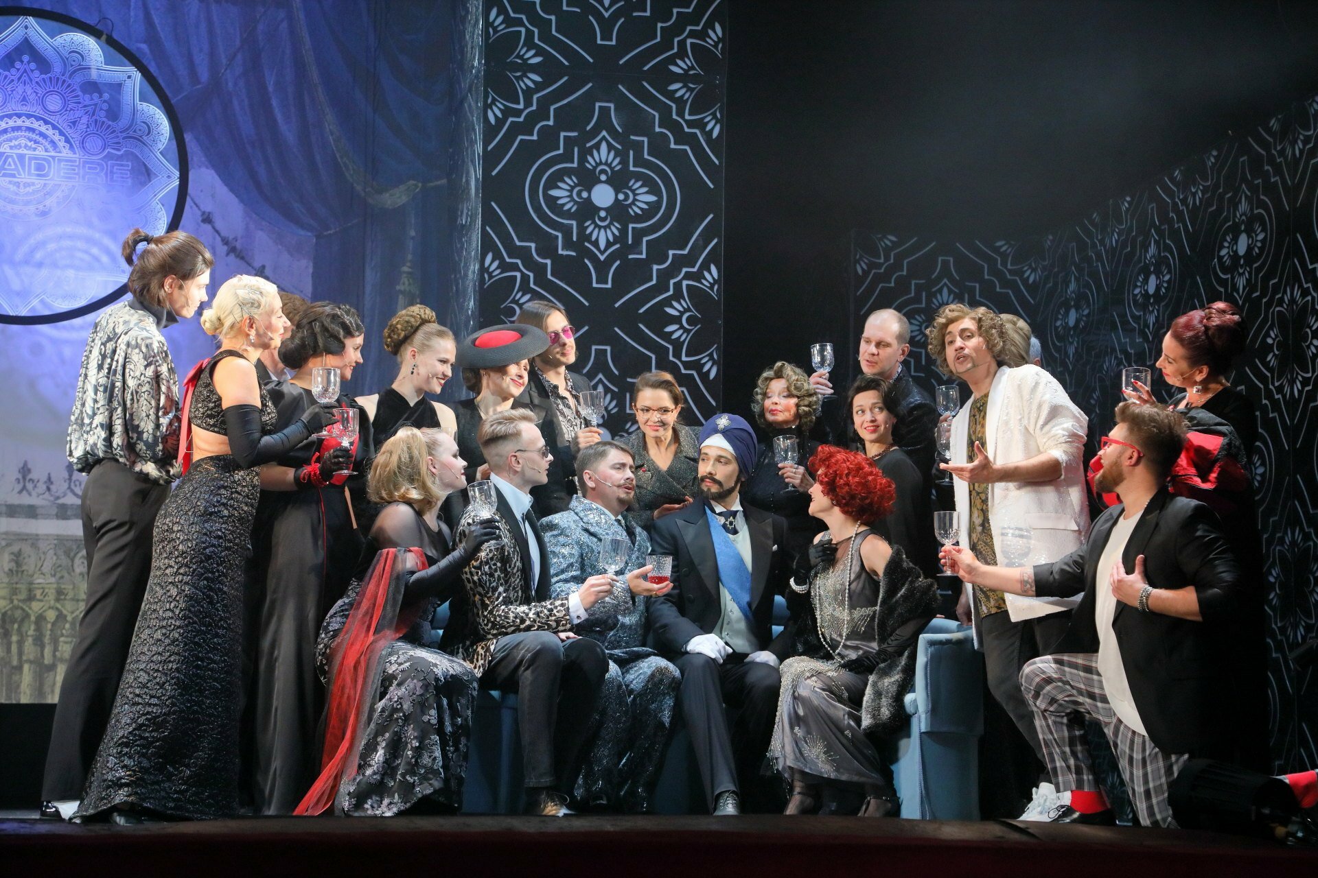 Свердловск дәүләт академия музыкаль комедия театры Өфөлә