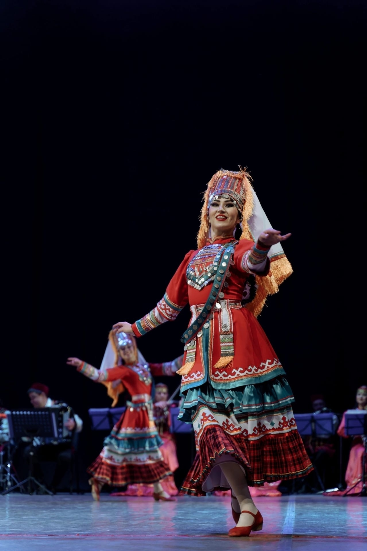 Ғәрәп Әмирлектәренә ялға бара ла... шунда эшкә ҡала