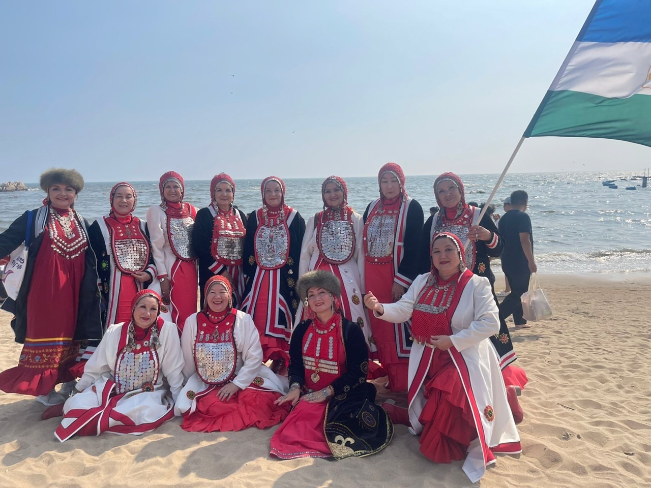 Народная студия башкирского народного костюма «Селтәр» выступила в Китае