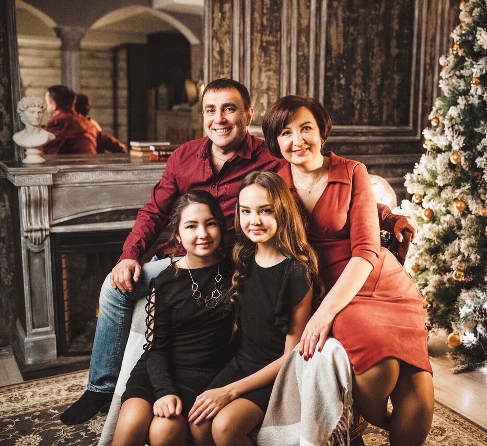 Венер Камалов буласаҡ кәләше менән бергә уйнап үҫкән