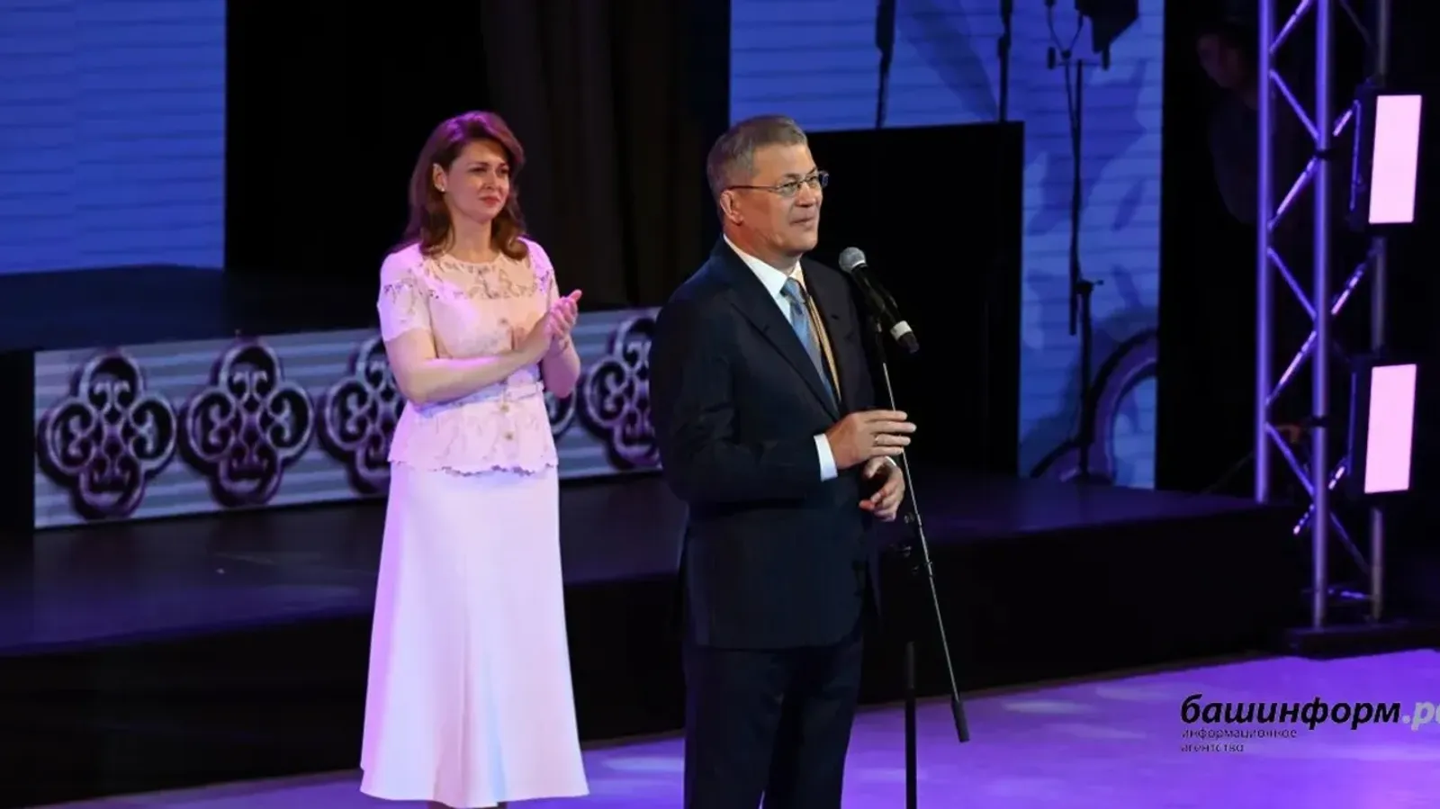 Радий Хәбиров: «Беҙҙең ир-егеттәрҙең миссияһы — ҡатын-ҡыҙҙарҙы яҡлау»