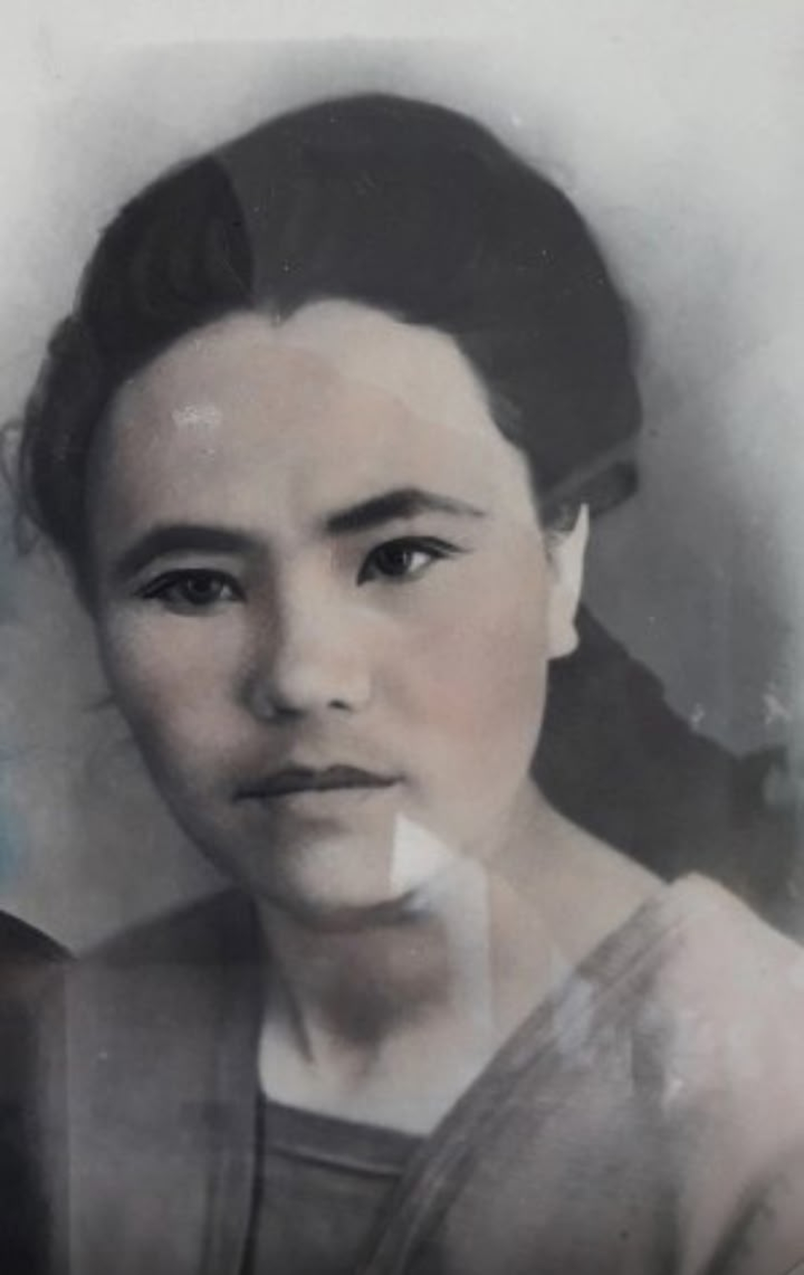 Уның ижады, ысынлап та, донъя кимәленә сыҡты, ә исеме телгә алынмай, онотолдо.