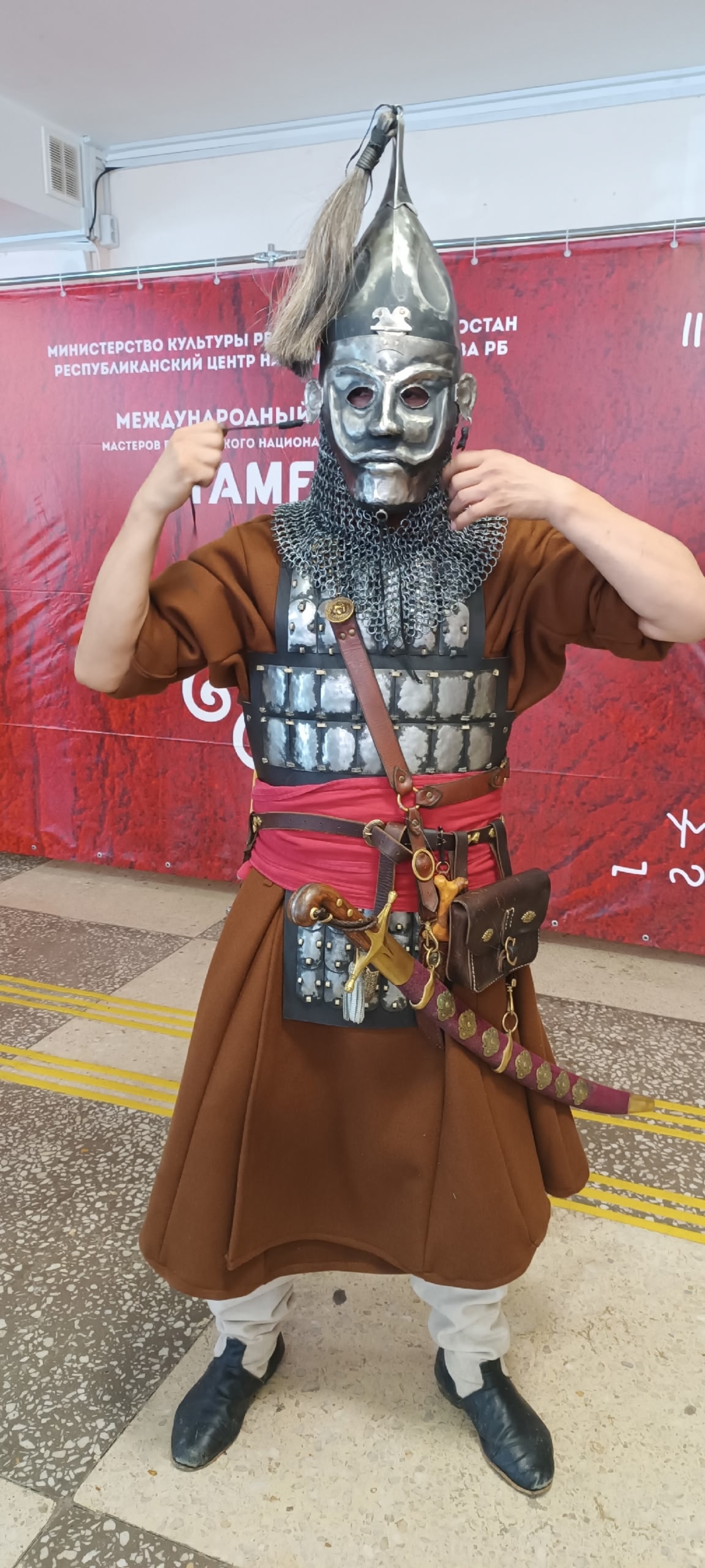 13-сө быуат башҡорт яугиренең хәрби кейемен эшләгән