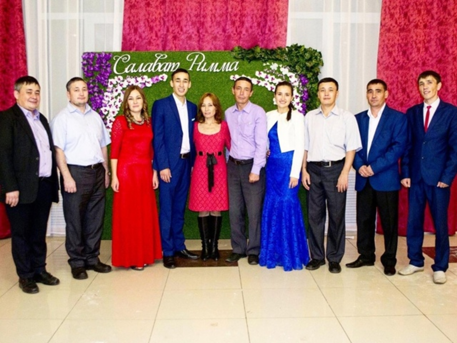 "Ғаилә-оркестр!" тиҙәр был ғаилә тураһында