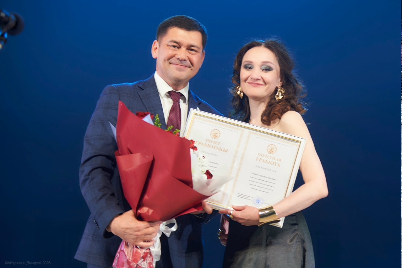 Бөйөк мөхәббәт тарихы — Милли йәштәр театры сәхнәһендә!