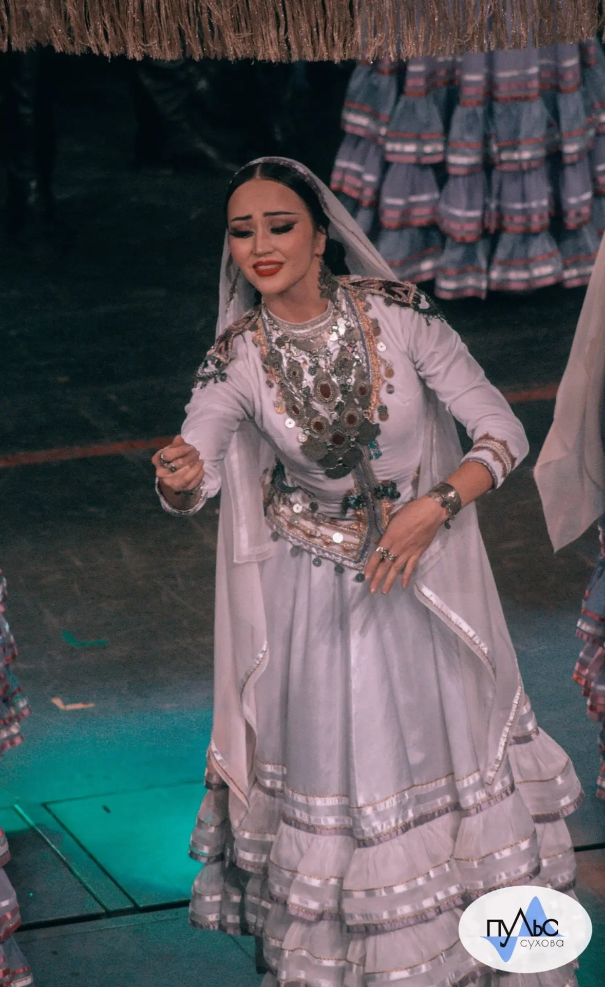 Ғәрәп Әмирлектәренә ялға бара ла... шунда эшкә ҡала