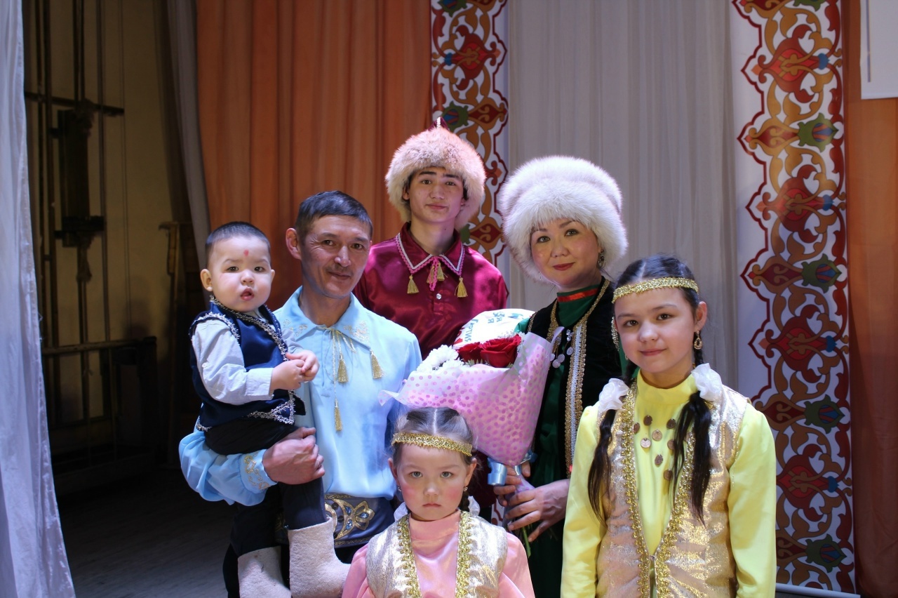 Матур ғаилә — ил күрке!